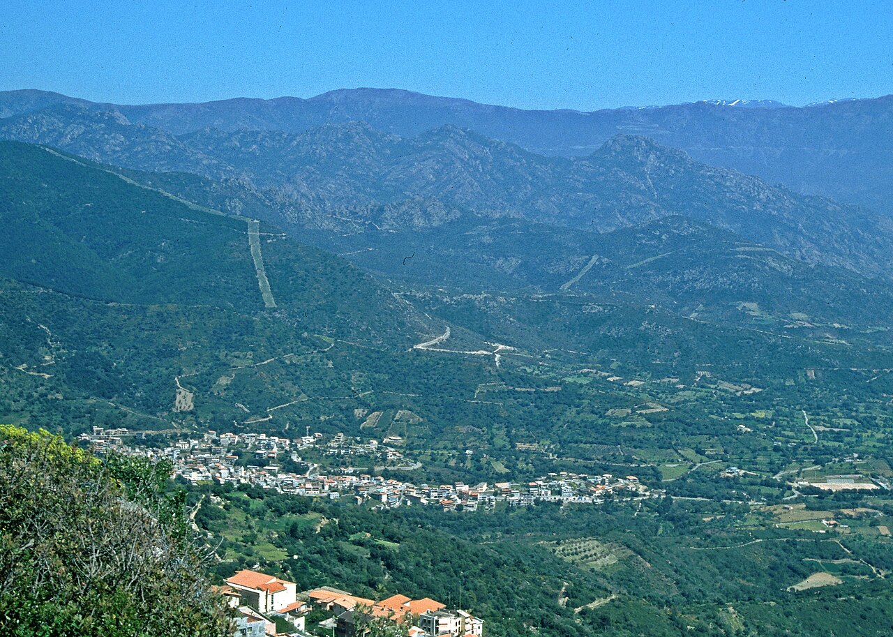 Blick von Baunei nach Triei im Hinterland der Ogliastra